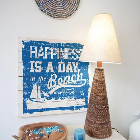 Elegant In With Fireplace - 80 M² Apartament