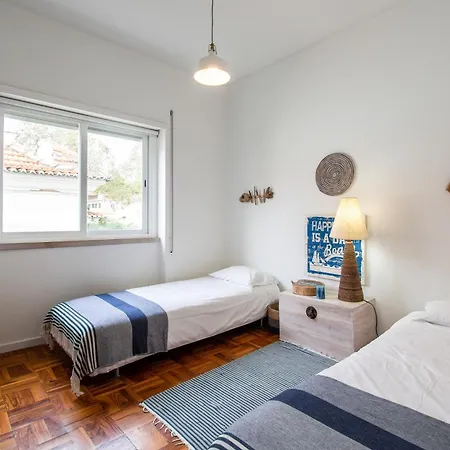 Elegant In With Fireplace - 80 M² דירה *