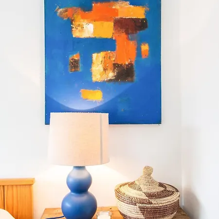 Elegant In With Fireplace - 80 M² קסקאיס