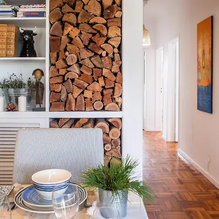 Elegant In With Fireplace - 80 M² קסקאיס