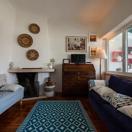 Elegant In With Fireplace - 80 M² Apartament