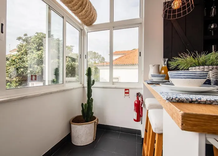 Elegant In With Fireplace - 80 M² דירה