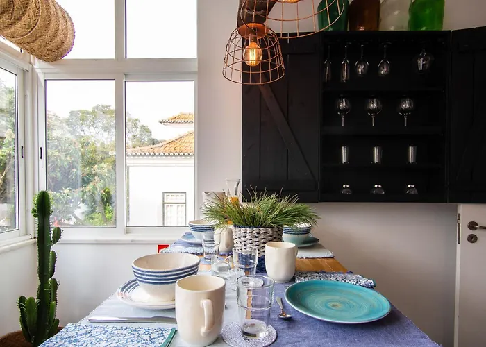 Elegant In With Fireplace - 80 M² דירה *