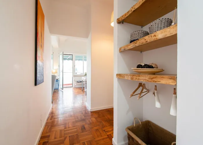 Elegant In With Fireplace - 80 M² דירה קסקאיס