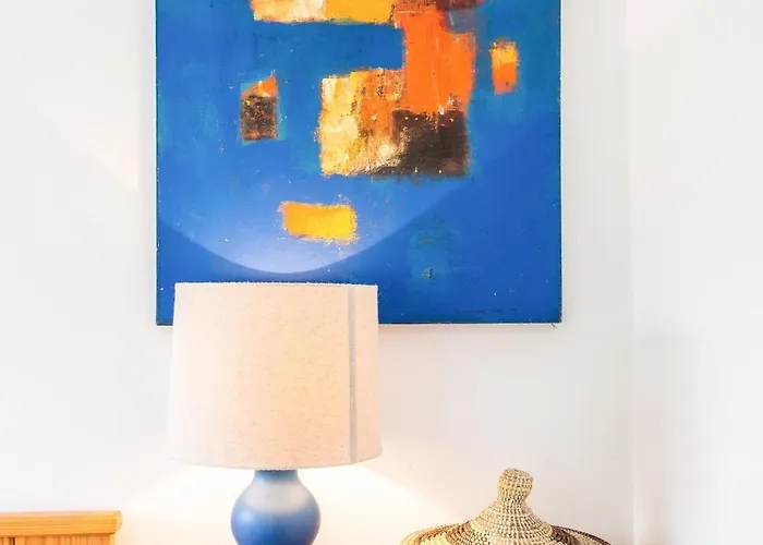 Elegant In With Fireplace - 80 M² קסקאיס
